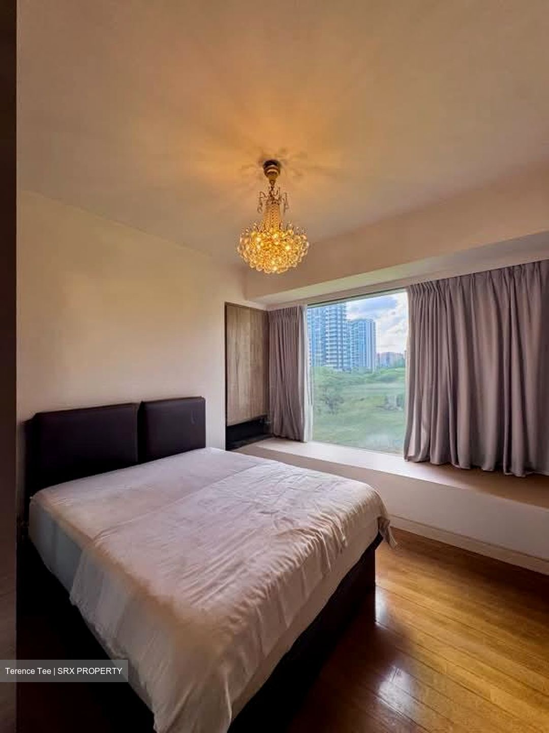 SilverSea (D15), Condominium #592050821